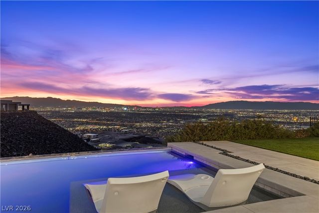 467 Cityview Ridge Drive, Henderson, NV 89012