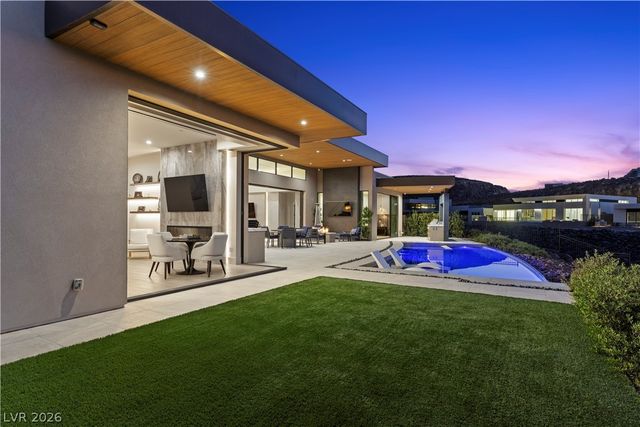 467 Cityview Ridge Drive, Henderson, NV 89012