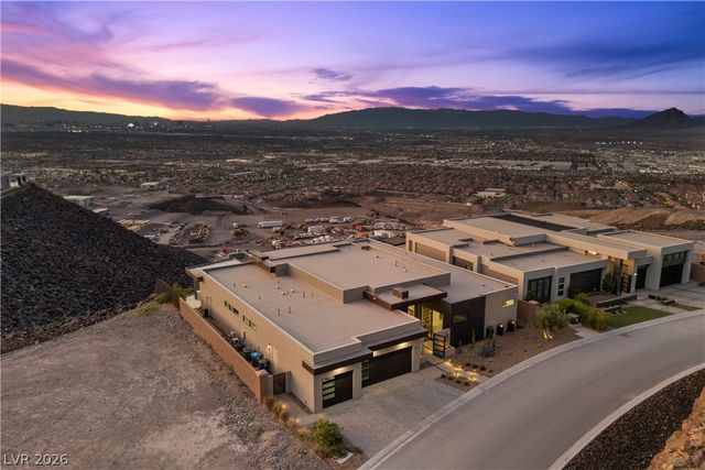 467 Cityview Ridge Drive, Henderson, NV 89012