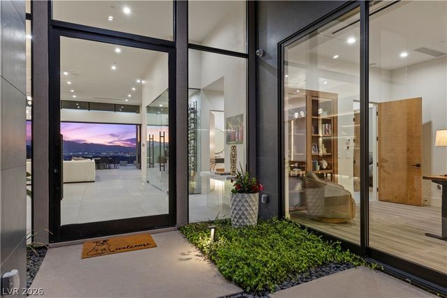 467 Cityview Ridge Drive, Henderson, NV 89012