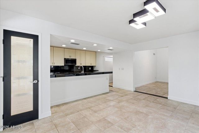 5309 N 24TH Place, Phoenix, AZ 85016