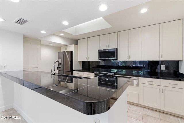 5309 N 24TH Place, Phoenix, AZ 85016