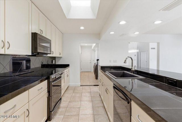 5309 N 24TH Place, Phoenix, AZ 85016