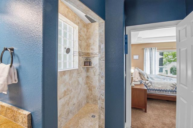 N37W26675 Kopmeier DRIVE, Pewaukee, WI 53072