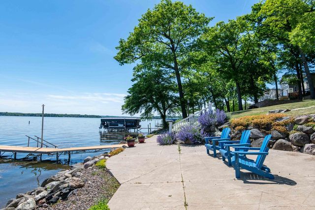 N37W26675 Kopmeier DRIVE, Pewaukee, WI 53072