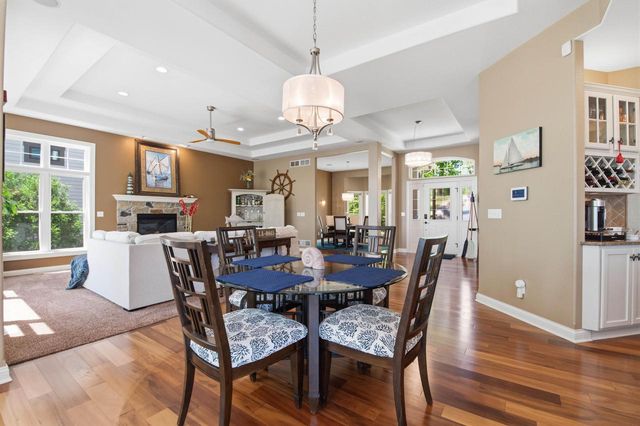 N37W26675 Kopmeier DRIVE, Pewaukee, WI 53072