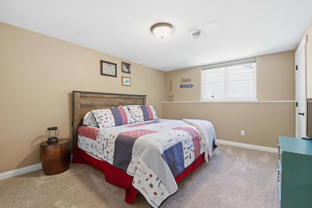 N37W26675 Kopmeier DRIVE, Pewaukee, WI 53072
