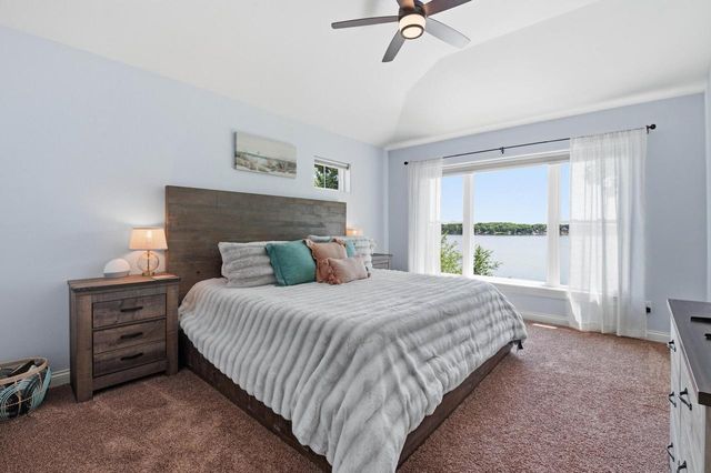 N37W26675 Kopmeier DRIVE, Pewaukee, WI 53072