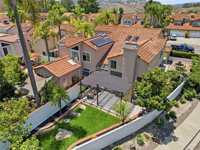 14 Gullwing, Laguna Niguel, CA 92677