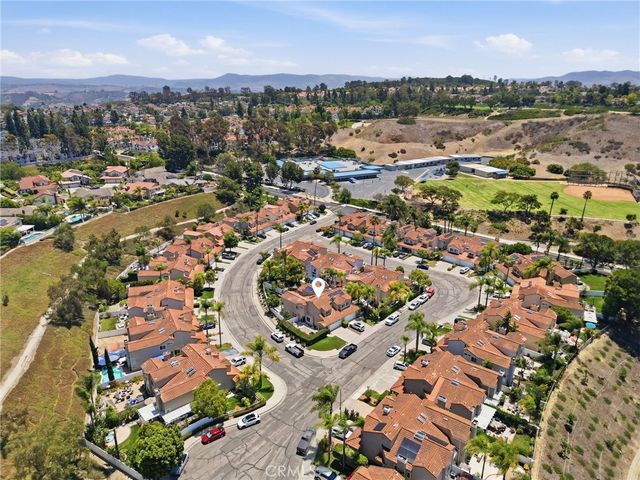 14 Gullwing, Laguna Niguel, CA 92677