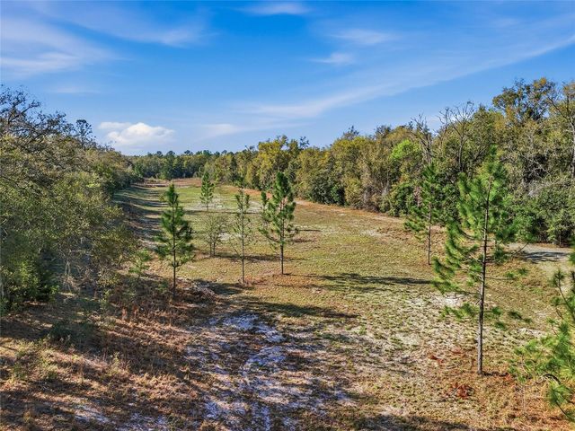 8920 NE 8TH PLACE, High Springs, FL 32643