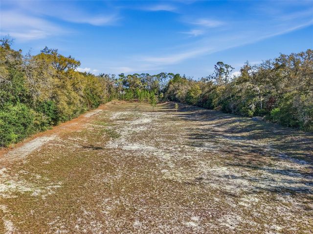 8920 NE 8TH PLACE, High Springs, FL 32643