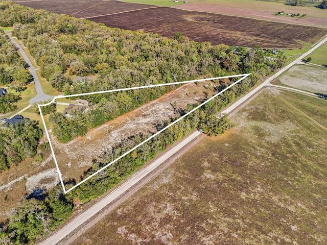 8920 NE 8TH PLACE, High Springs, FL 32643