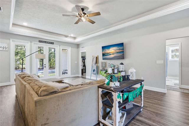 8920 NE 8TH PLACE, High Springs, FL 32643