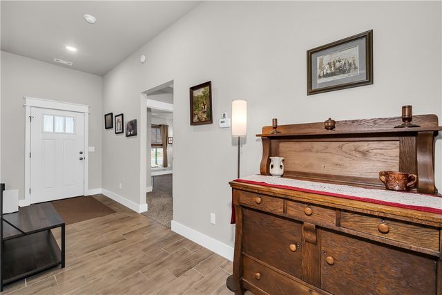 921 S Green Heron Lane, Siloam Springs, AR 72761