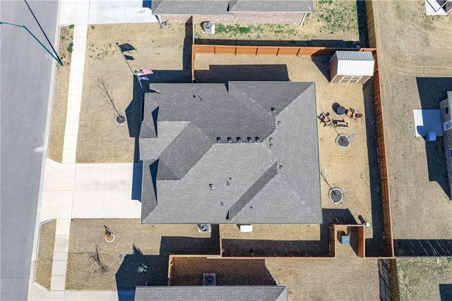 921 S Green Heron Lane, Siloam Springs, AR 72761