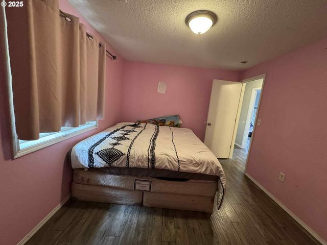 6307 Ne WILDING Rd, Vancouver, WA 98686