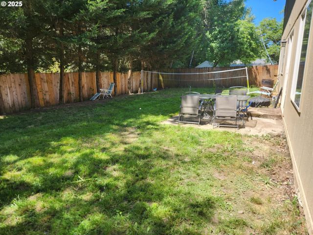 6307 Ne WILDING Rd, Vancouver, WA 98686