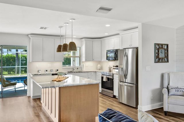 2720 SW 32ND STREET, Cape Coral, FL 33914