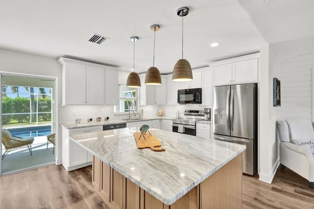 2720 SW 32ND STREET, Cape Coral, FL 33914