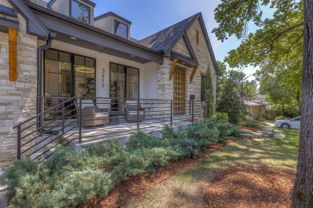 3215 S Troost Avenue, Tulsa, OK 74105
