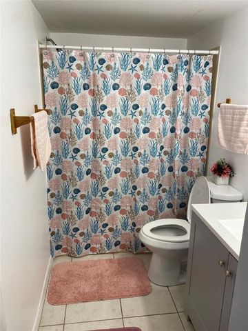 6500 Chasewood Drive A, Jupiter, FL 33458