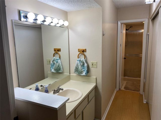 6500 Chasewood Drive A, Jupiter, FL 33458