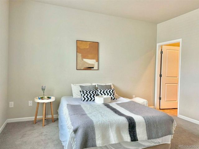 1070 Oak Circle, Denver, CO 80215