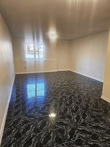 25 Longworth Ave 8, Brockton, MA 02301