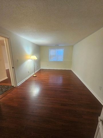 25 Longworth Ave 8, Brockton, MA 02301