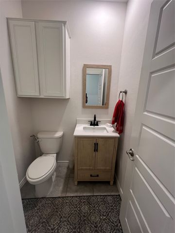 2434 Klamath Drive, Lewisville, TX 75056