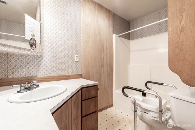 10702 Cramer Road NW, Gig Harbor, WA 98329