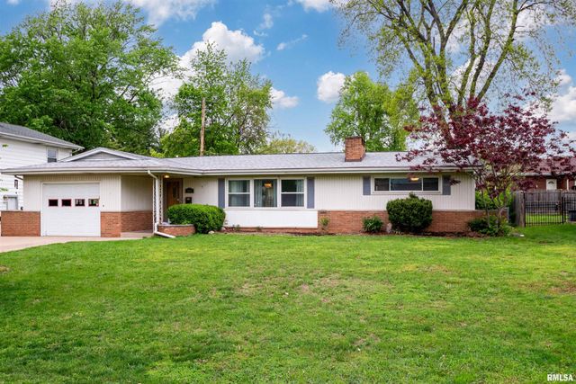 1815 W LAMONT Avenue, Peoria, IL 61614