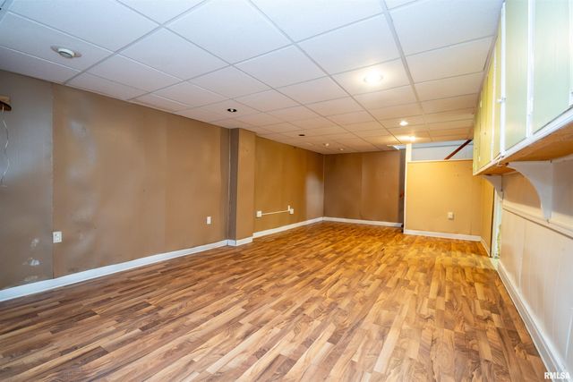 1815 W LAMONT Avenue, Peoria, IL 61614