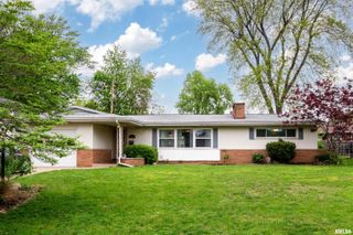 1815 W LAMONT Avenue, Peoria, IL 61614