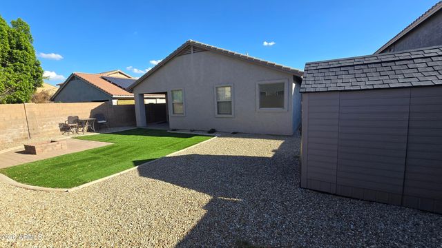 7558 W SPUR Drive, Peoria, AZ 85383