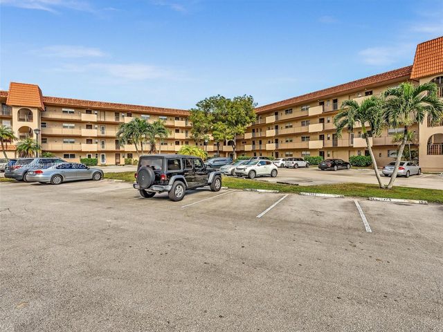 6061 N Falls Cir Drive 407, Lauderhill, FL 33319