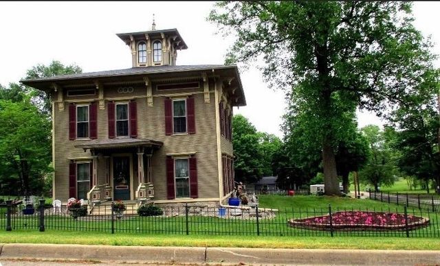 404 N Webster Street, Augusta, MI 49012
