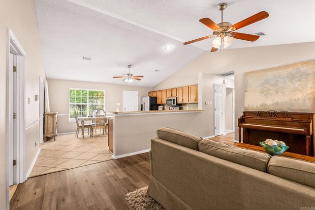 403 King Road, Benton, AR 72019