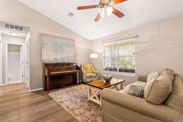 403 King Road, Benton, AR 72019