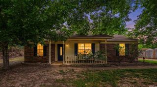 403 King Road, Benton, AR 72019