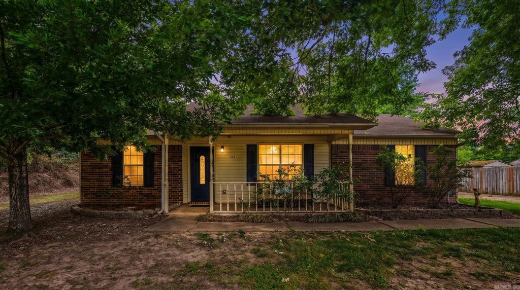 403 King Road, Benton, AR 72019