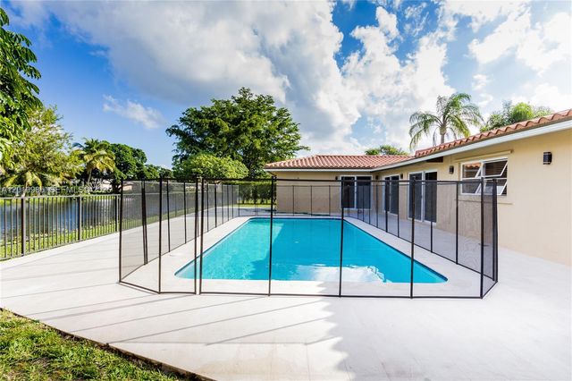 16641 Royal Poinciana Drive, Weston, FL 33326