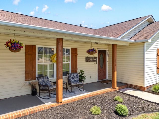 531 Plantation Creek Drive, Boiling Springs, SC 29316