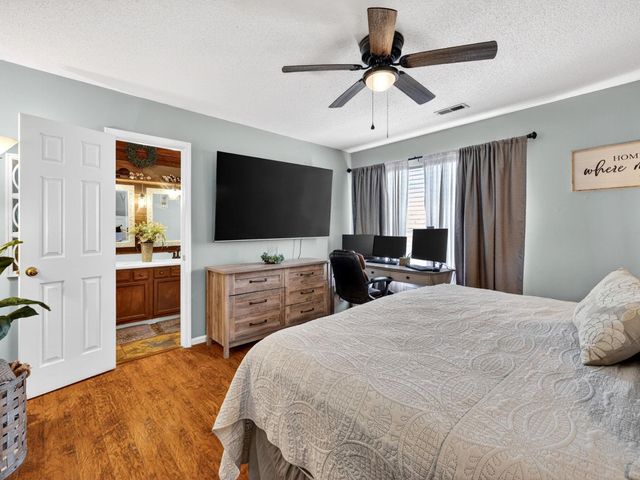 531 Plantation Creek Drive, Boiling Springs, SC 29316