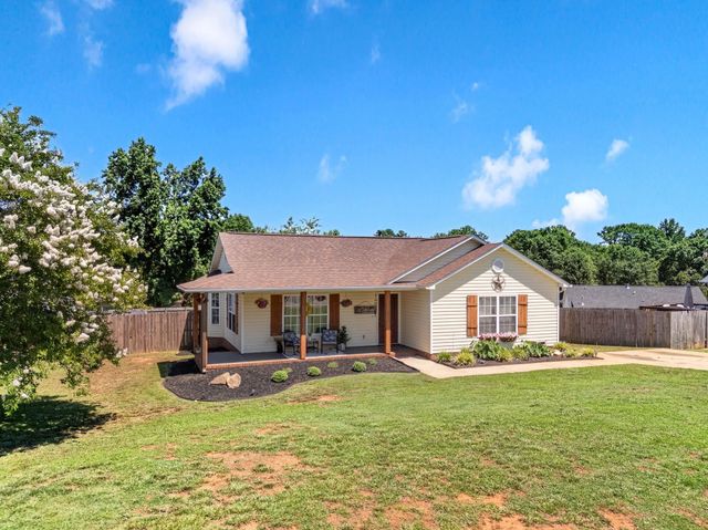 531 Plantation Creek Drive, Boiling Springs, SC 29316