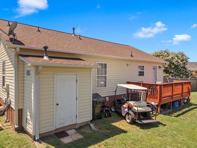 531 Plantation Creek Drive, Boiling Springs, SC 29316