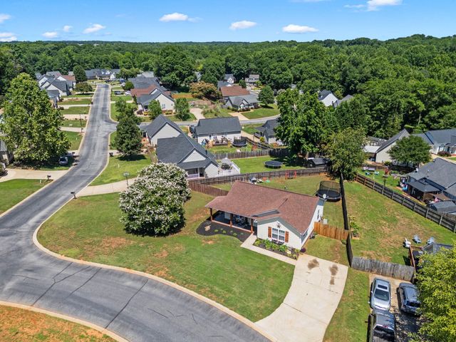 531 Plantation Creek Drive, Boiling Springs, SC 29316