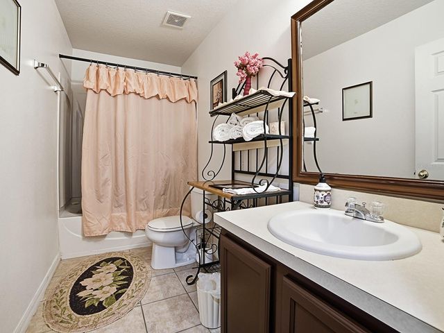 4547 ASHTUBULA COURT, Orlando, FL 32818