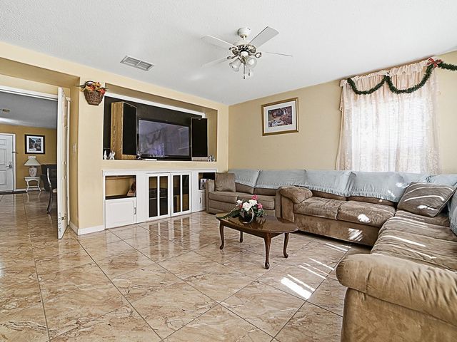 4547 ASHTUBULA COURT, Orlando, FL 32818